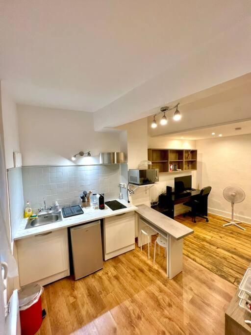 Studio Quartier Prise Des Carmes Toulouse Exteriör bild